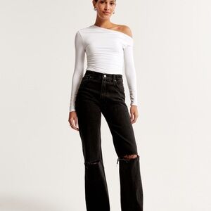 Abercrombie & Fitch Black Ankle Straight Leg Jeans 28L - Ultra High Rise